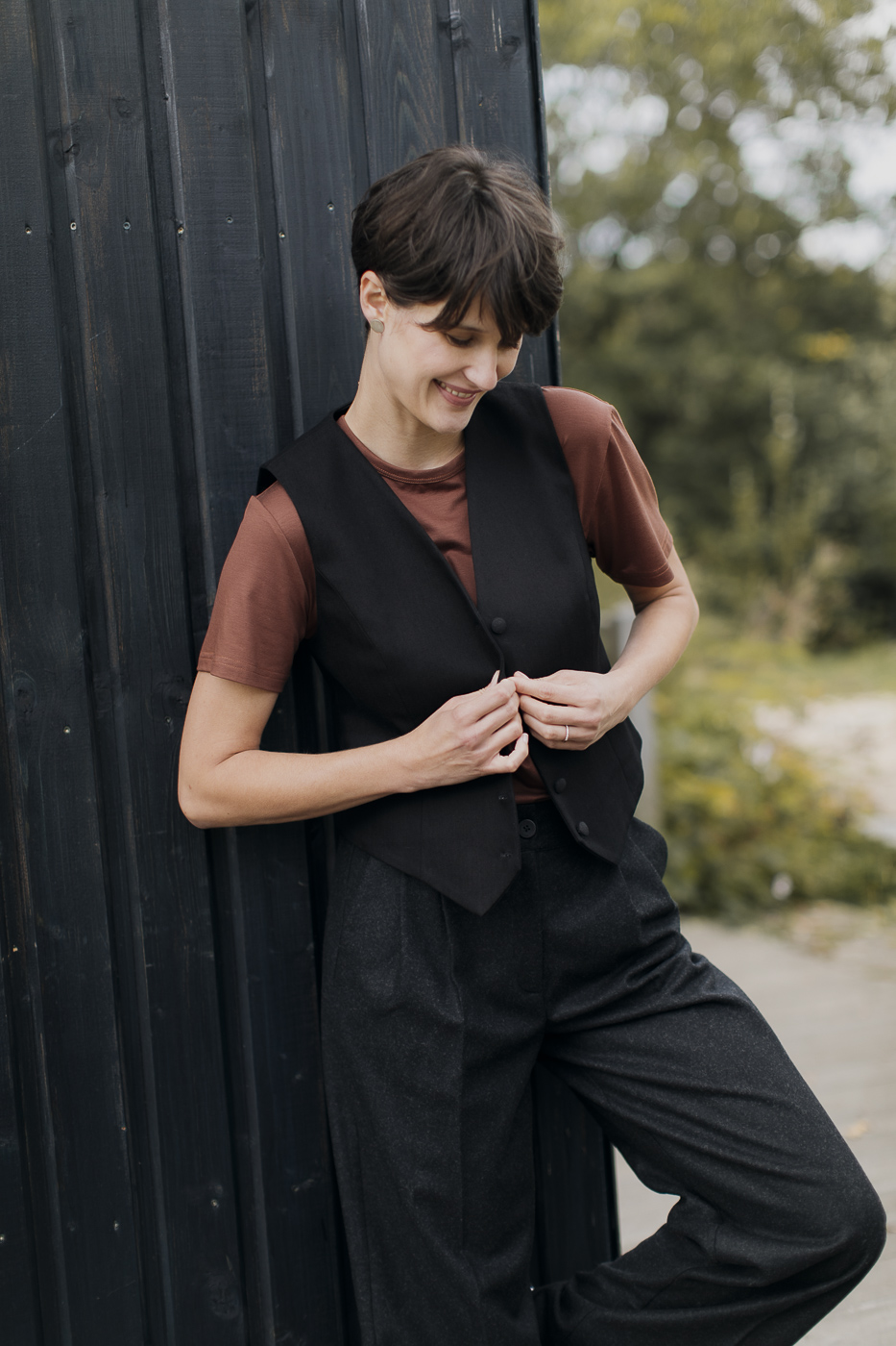 Kamizelka_jeans_czarny_7 Kamizelka Niezależna • Jeans • - obrazek 6