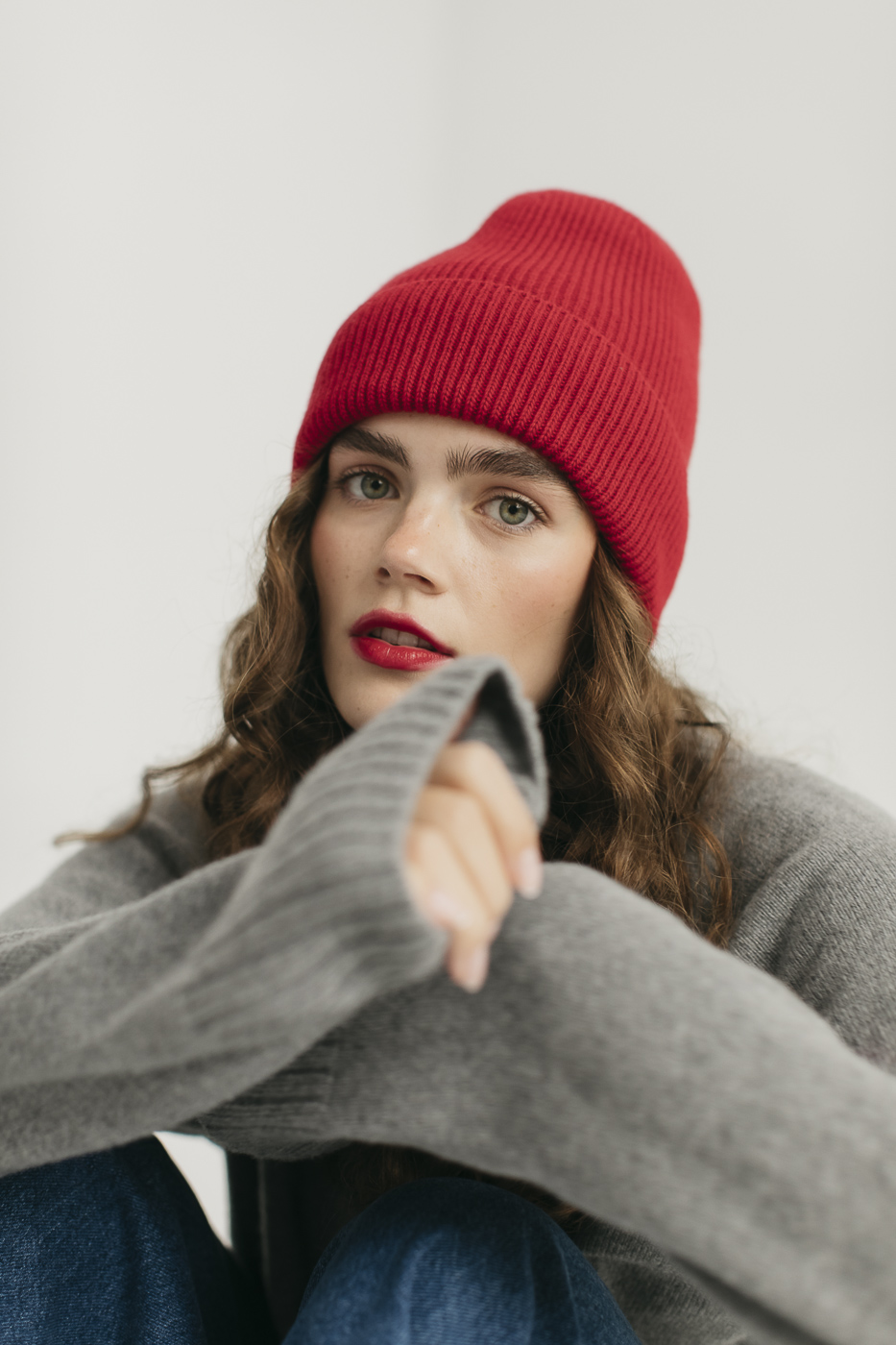 Czapka_merino_kaszmir_czerwony_2 Czapka SISU • Wełna Merino + Kaszmir • - obrazek 10