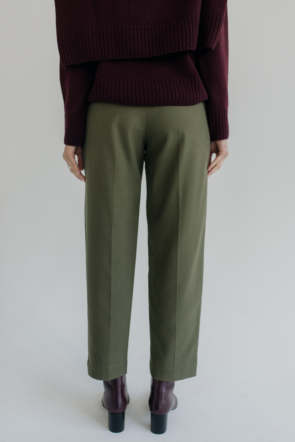 spodnie-dżentelmenki-bawełna-tencel-khaki-natula-4 Spodnie Dżentelmenki • Bawełna + Lyocell 300g/m2• - obrazek 4