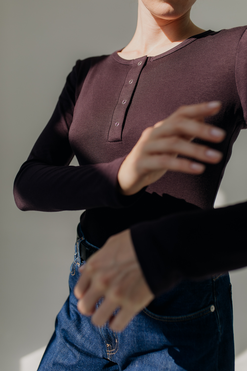 Longsleeve-sway-lyocell-merino-bakłażan-natula-3 Longsleeve na napy Sway • Tencel + Merino • - obrazek 9